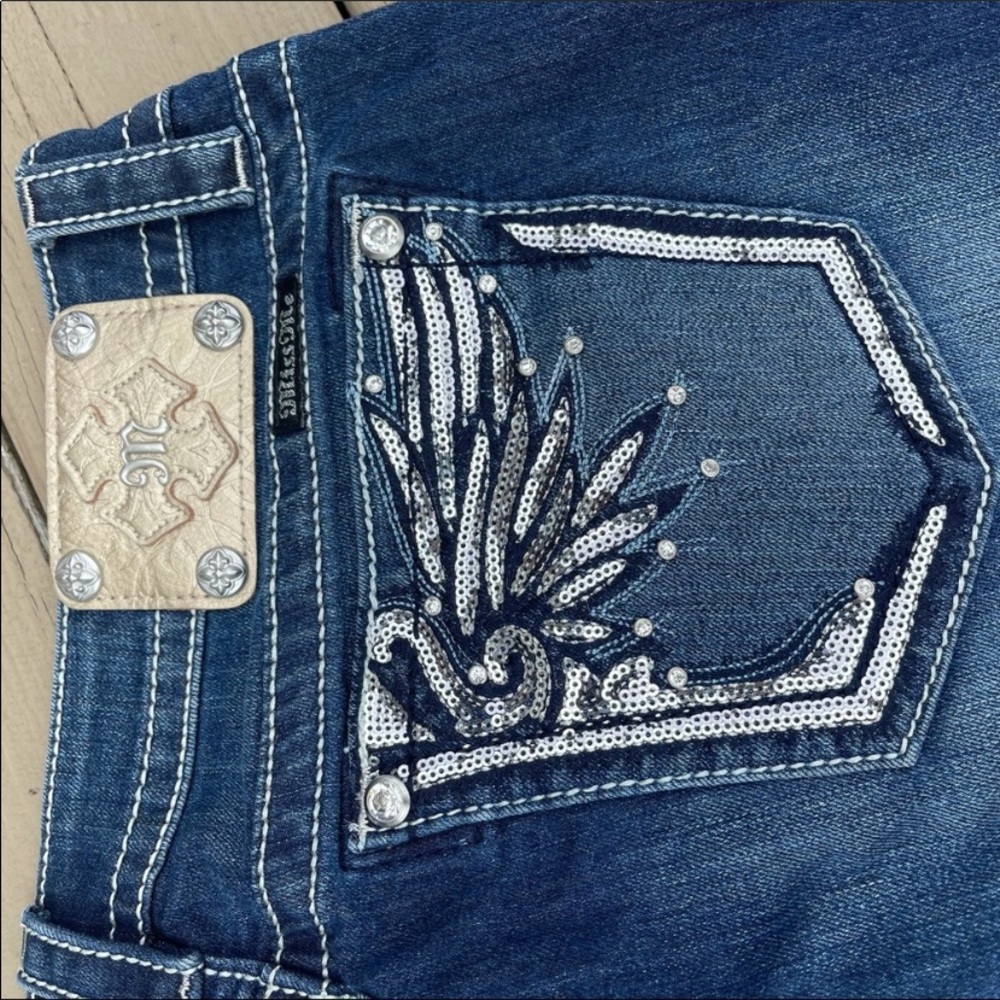 Miss Me Signature Boot Cut 33 Stretch Embellished